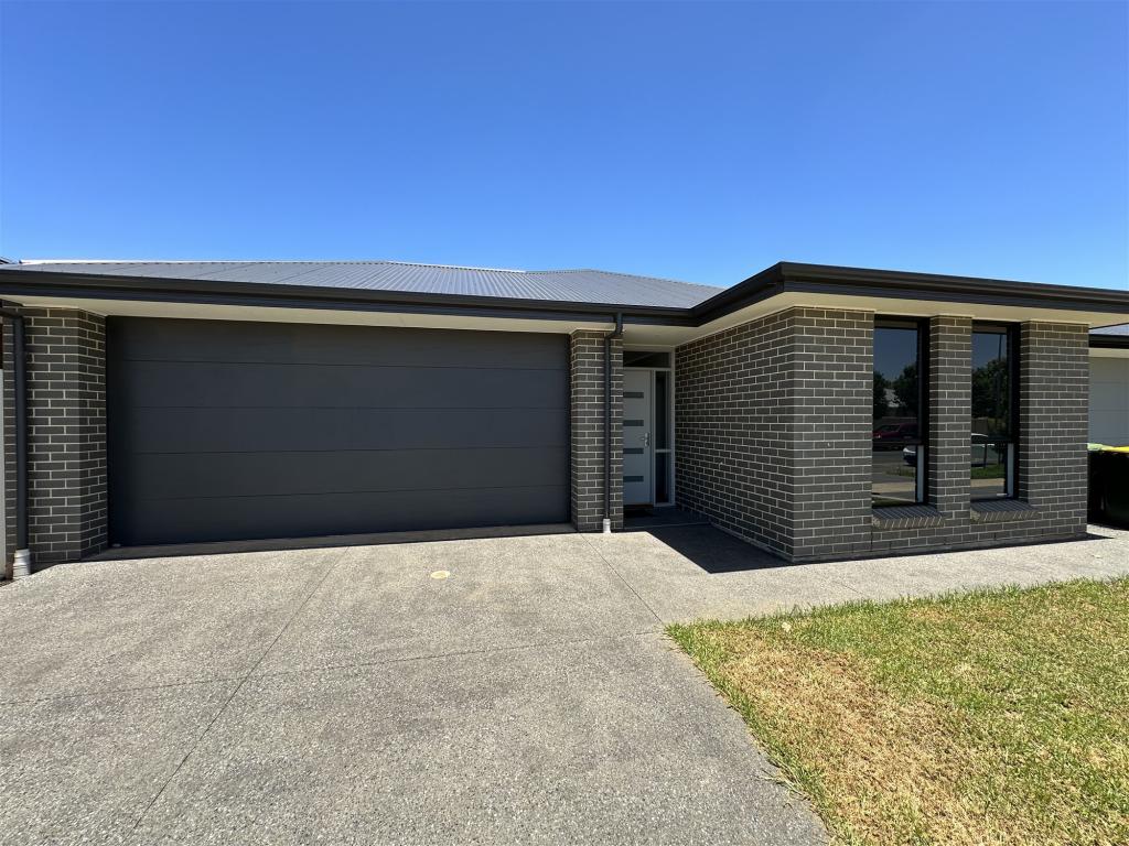 52 Keane Ave, Munno Para West, SA 5115