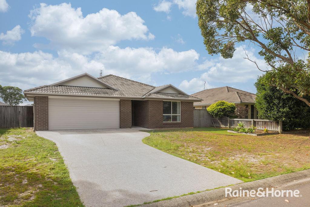 8 Nepean Way, Tanilba Bay, NSW 2319