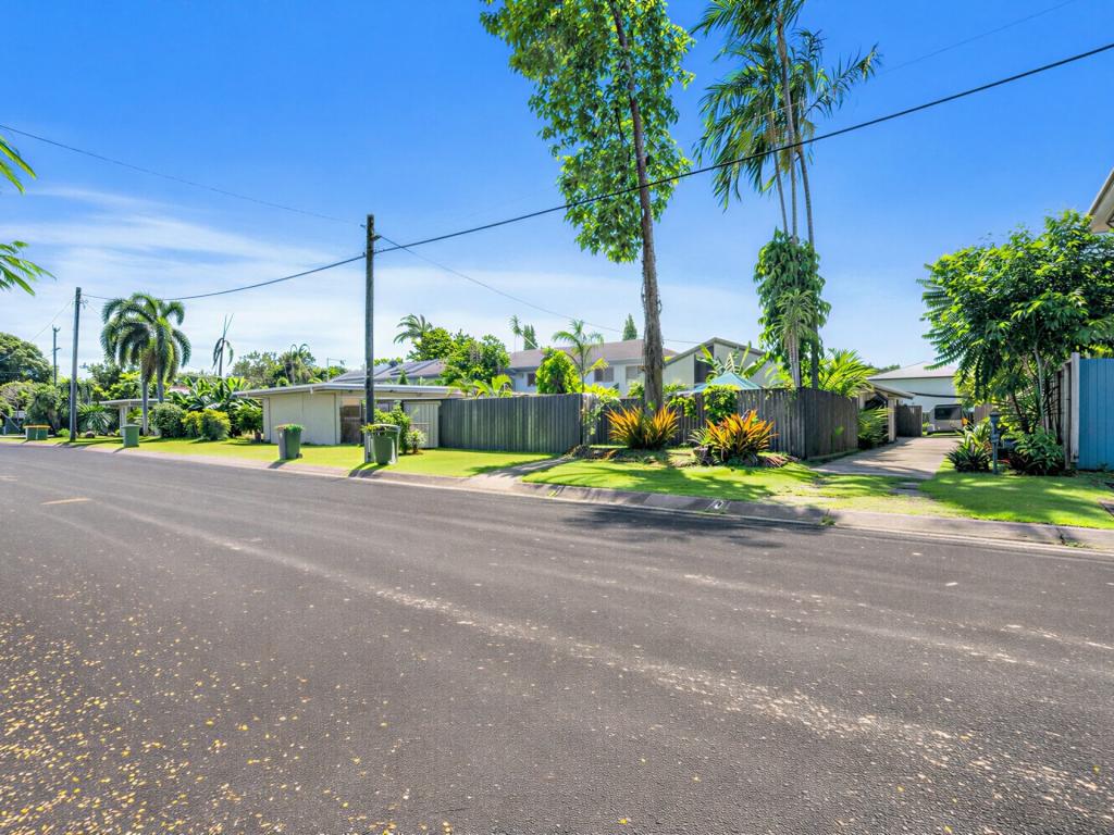 36 Best St, Yorkeys Knob, QLD 4878