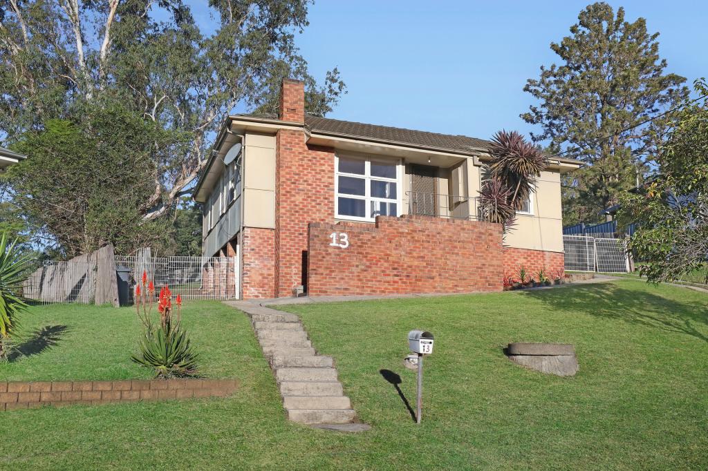 13 Rhondda St, Berkeley, NSW 2506