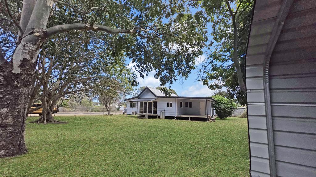 15 Opal St, Mount Garnet, QLD 4872