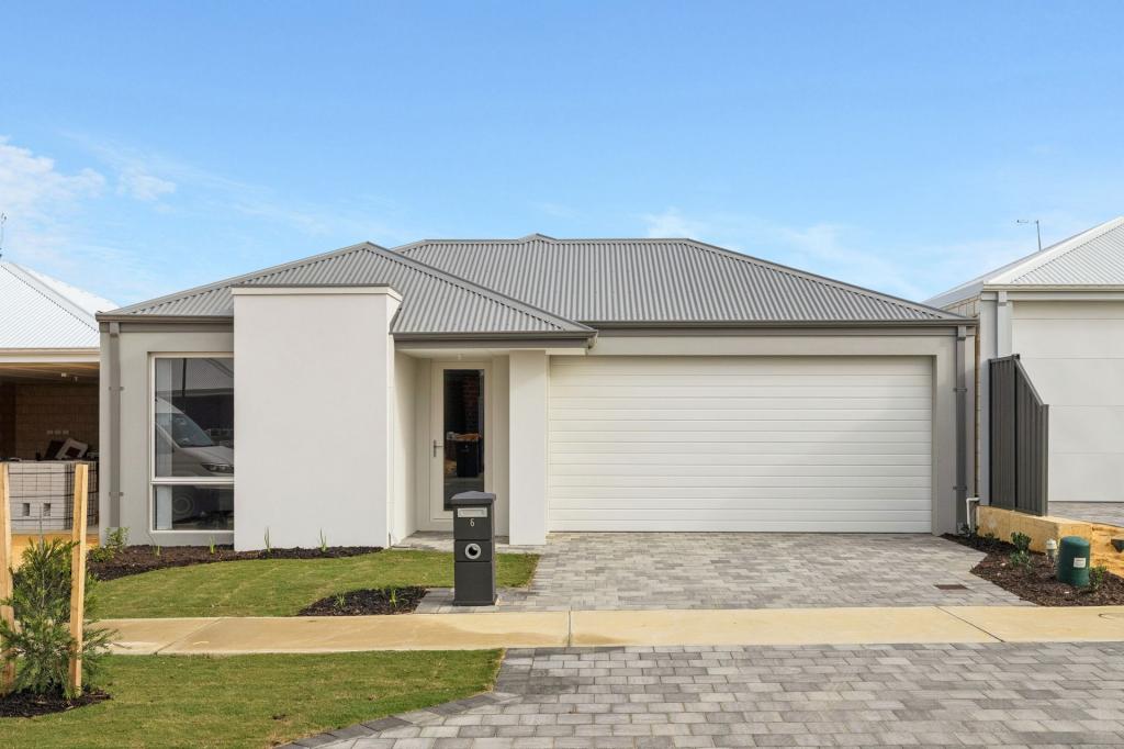 6 Hitter St, Yanchep, WA 6035
