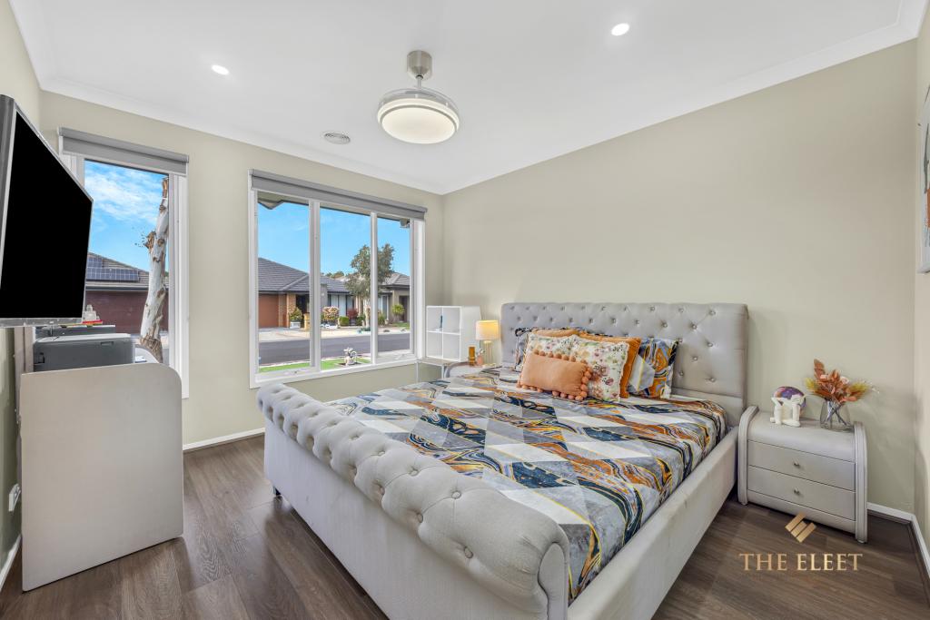 16 Holly Green Cct, Truganina, VIC 3029