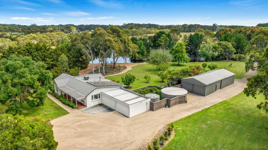 112 Sandy Point Rd, Balnarring, VIC 3926