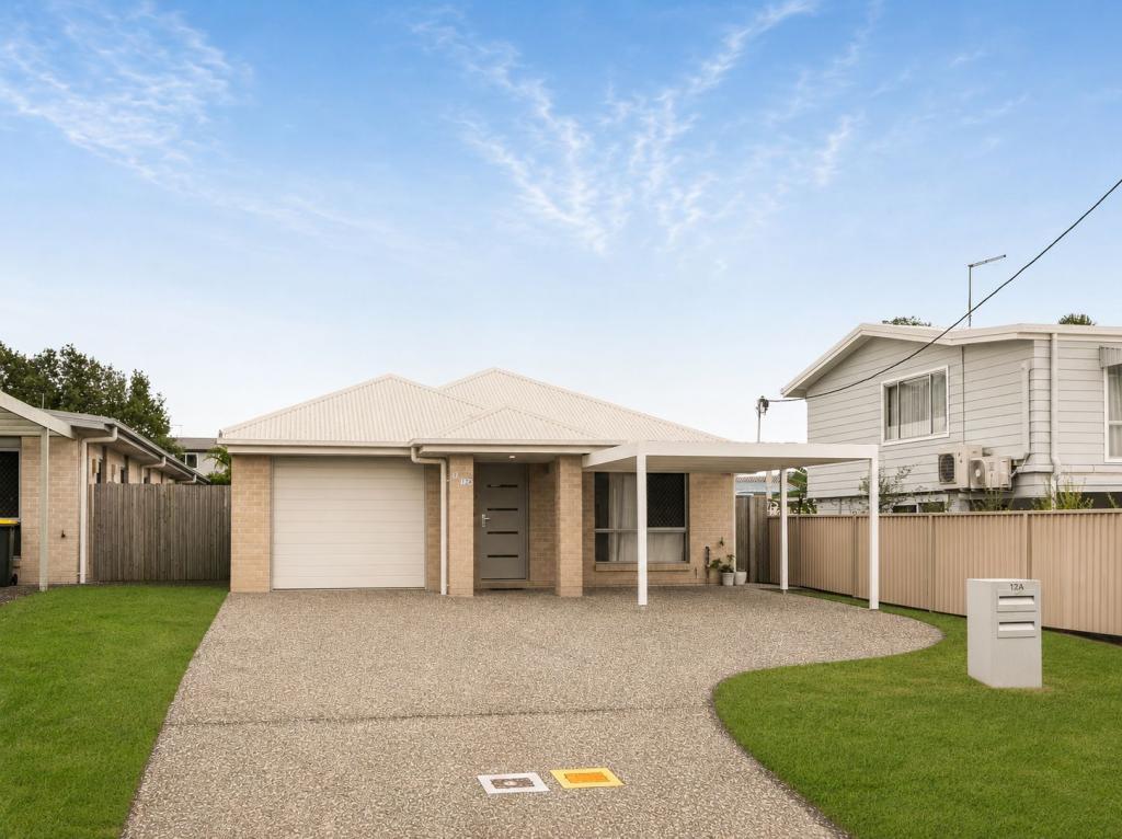 1&2/12a Cornelius St, Clontarf, QLD 4019