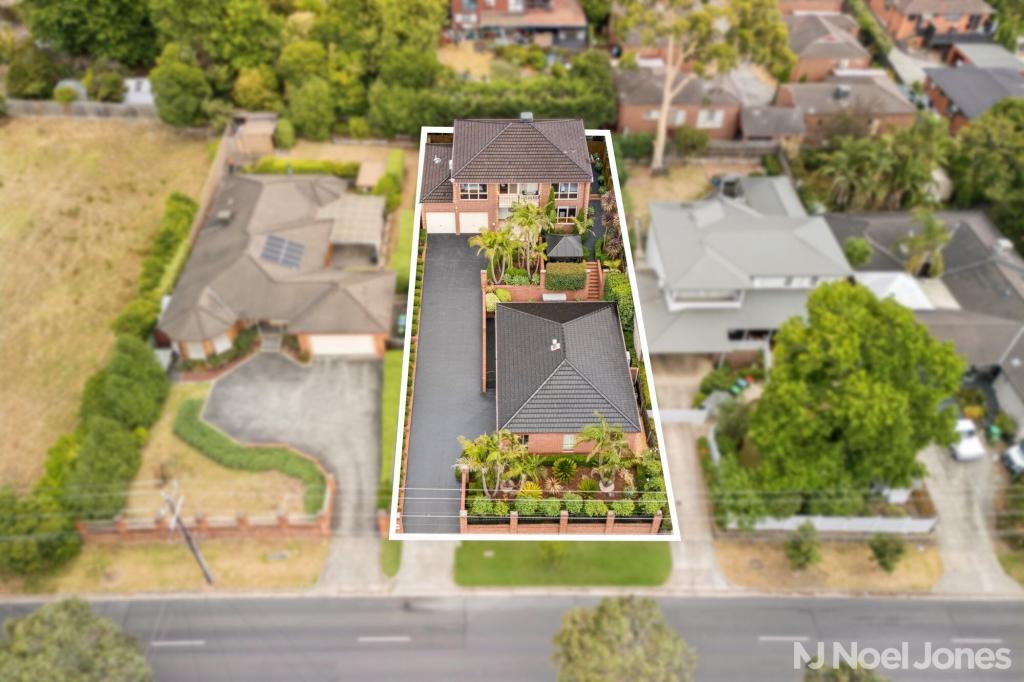 11 EVELYN RD, RINGWOOD NORTH, VIC 3134
