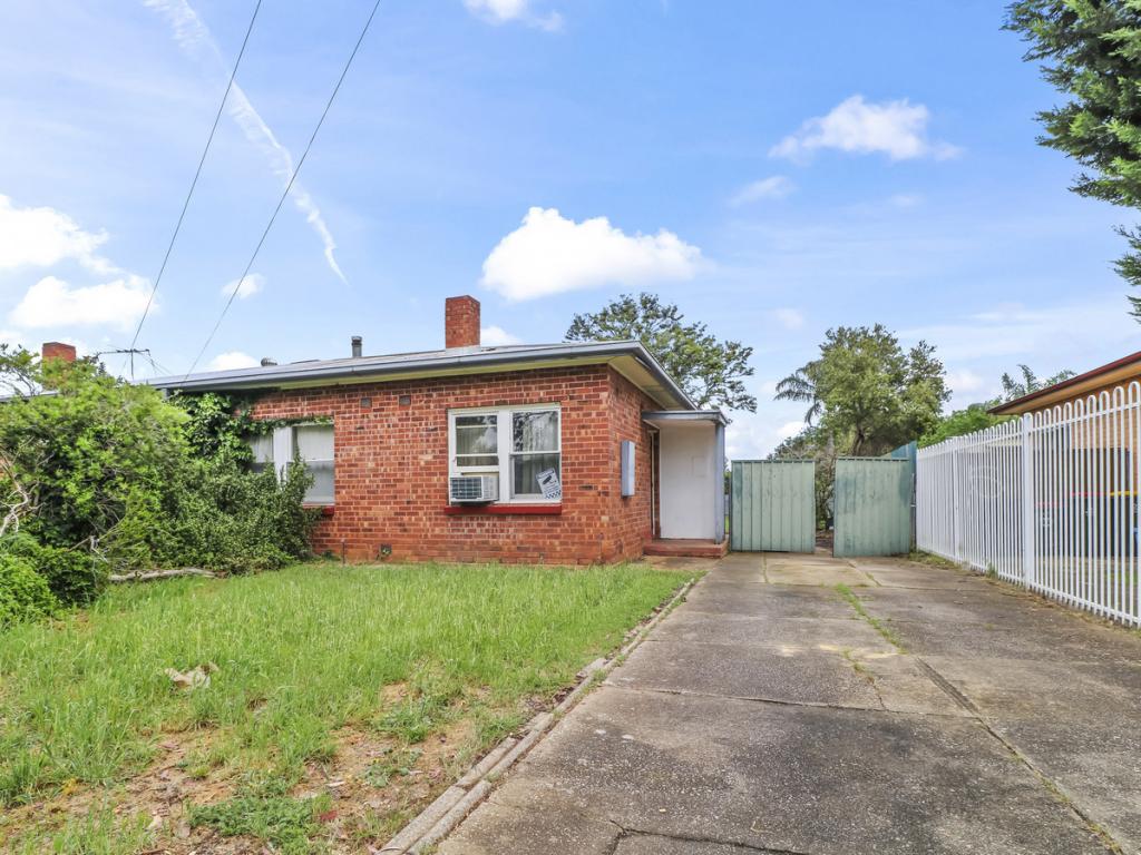 18 Chilmark St, Elizabeth Vale, SA 5112