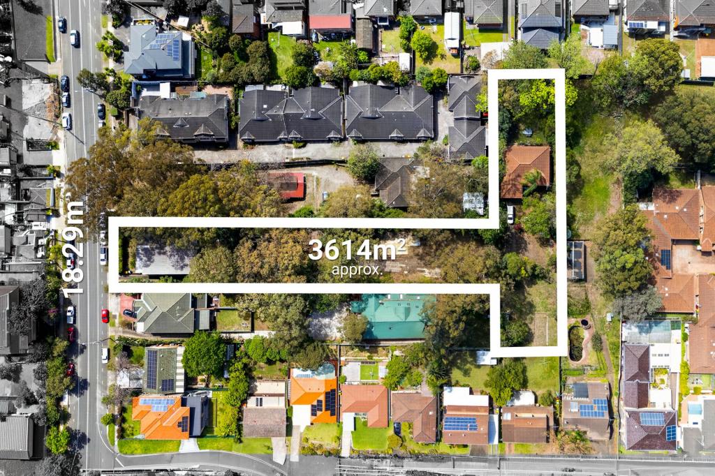 33 & 33a Binalong Rd, Pendle Hill, NSW 2145