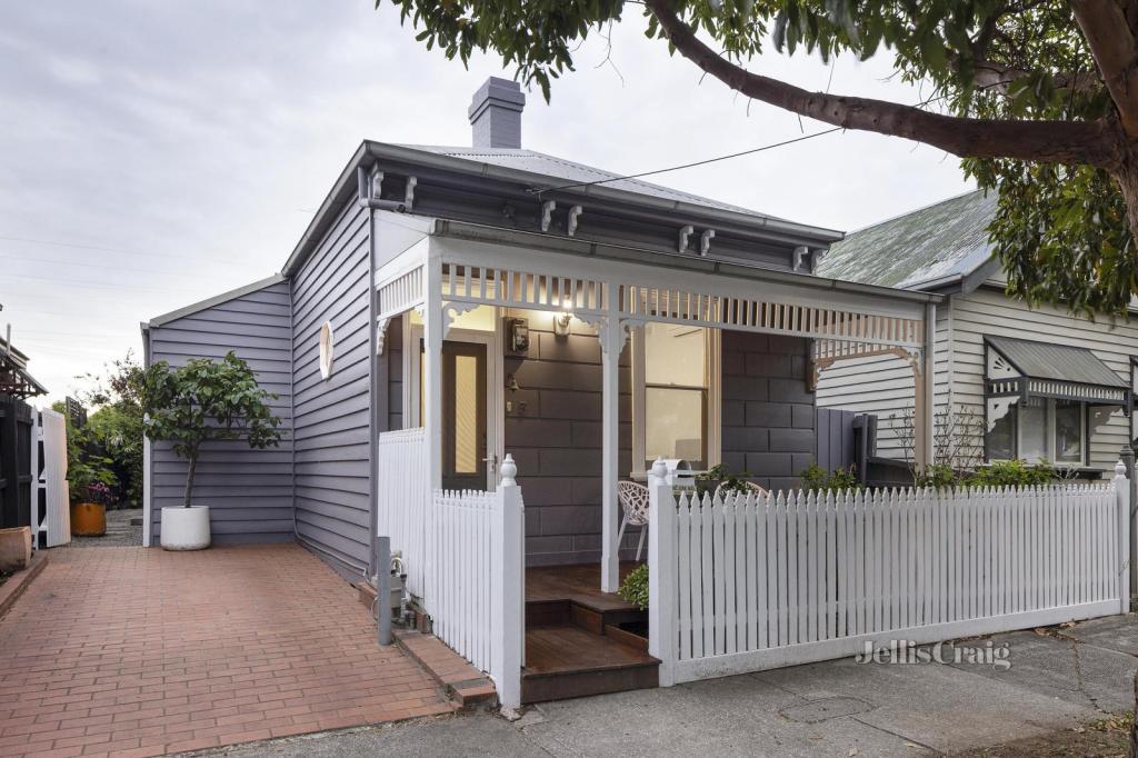 3 BARRY ST, NORTHCOTE, VIC 3070