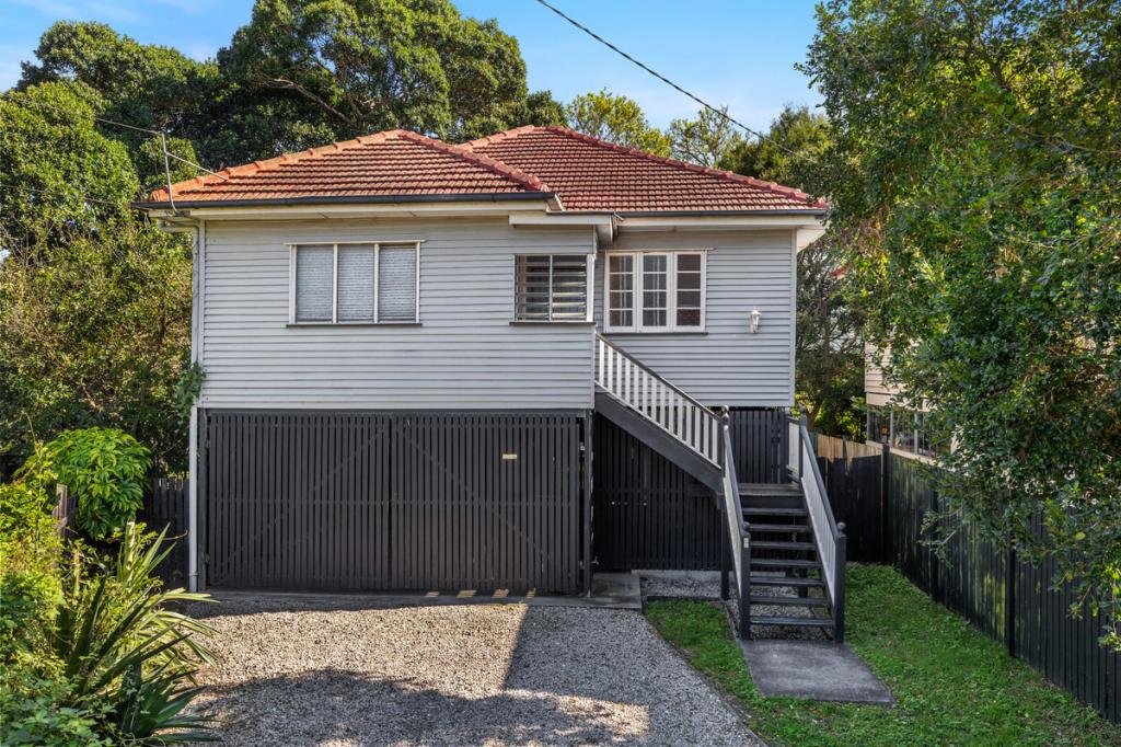 57 GLADSTONE ST, COORPAROO, QLD 4151