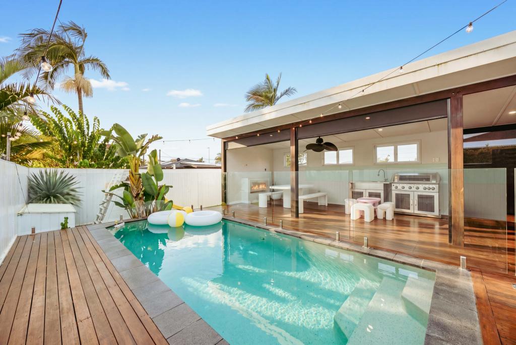 21 Monash St, Tugun, QLD 4224