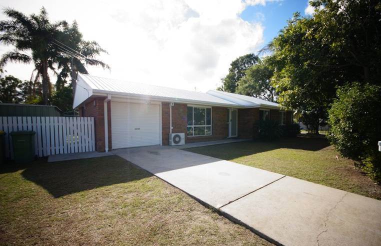 54 Pinelands St, Loganlea, QLD 4131