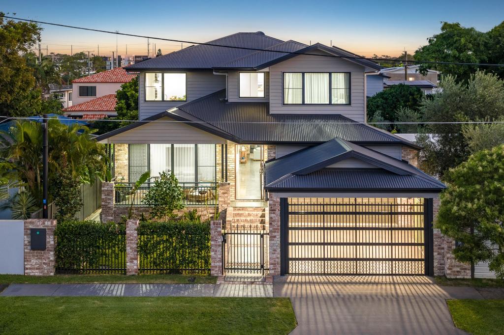 54 Kiers Rd, Miami, QLD 4220
