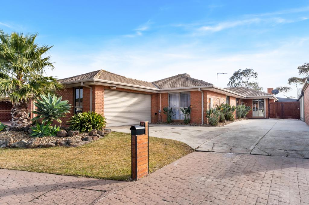 7 Parade Ct, Sunbury, VIC 3429