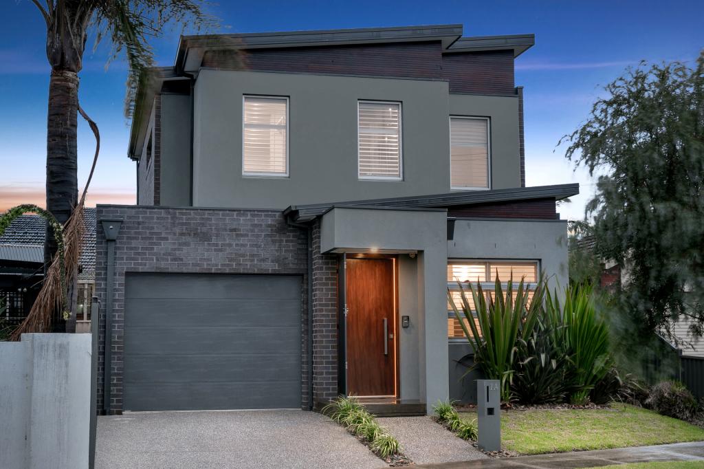 2a Kentmere Ct, Greenvale, VIC 3059