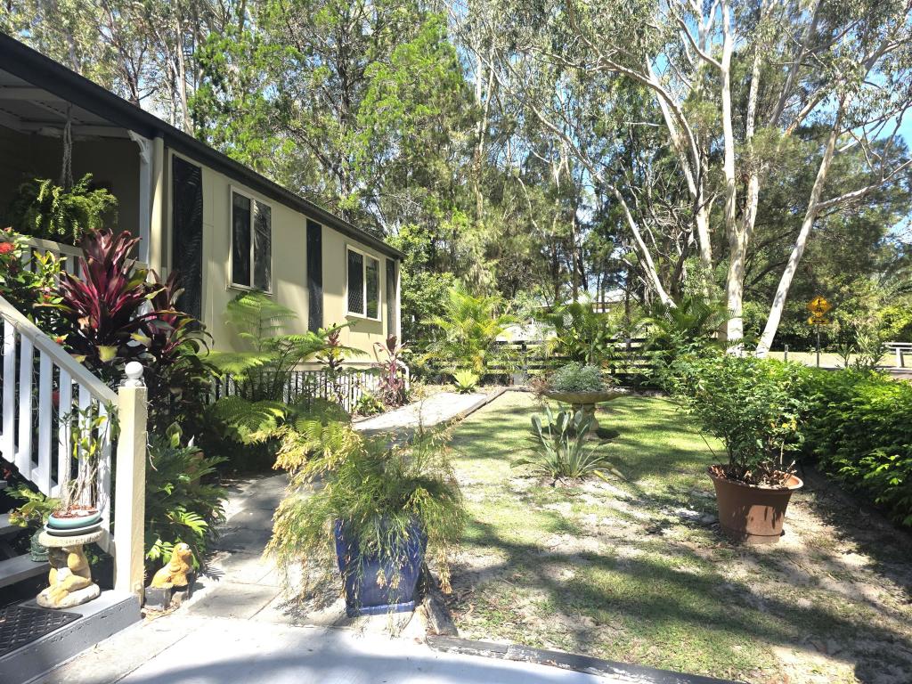 3 Aruma St, Macleay Island, QLD 4184