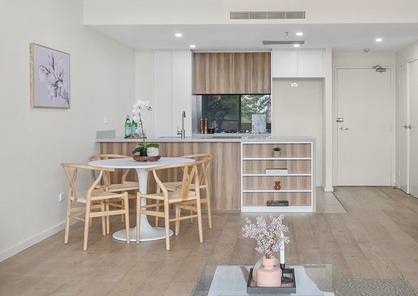 1006/380 FOREST RD, HURSTVILLE, NSW 2220