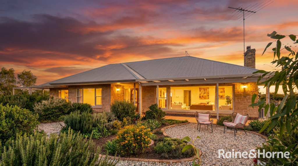 232 Braewood Rd, Sandergrove, SA 5255