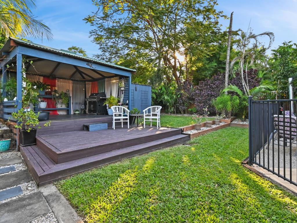 32 Albatross St, Kewarra Beach, QLD 4879