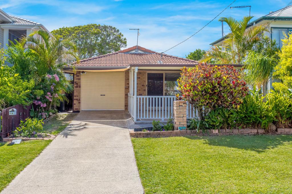 11a Moreton Ave, Redcliffe, QLD 4020