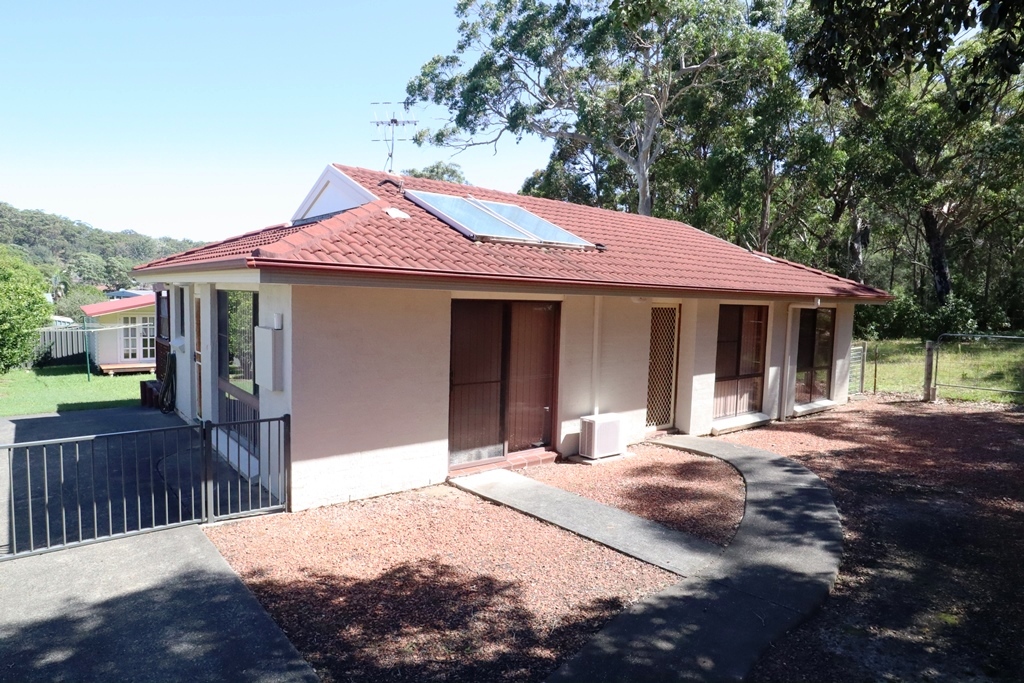 18 Ainsdale St, Sussex Inlet, NSW 2540