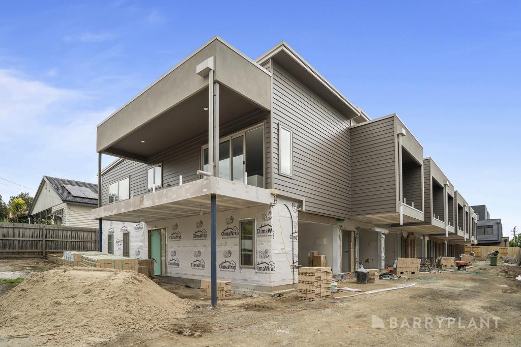 2/8 CLYDE ST, LILYDALE, VIC 3140