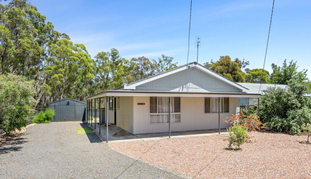 84 Derby Rd, Maryborough, VIC 3465