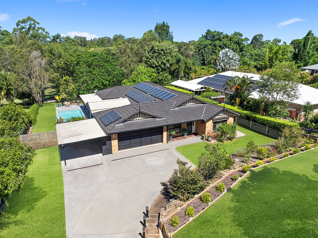 18 Mittelstadt Rd, Glass House Mountains, QLD 4518