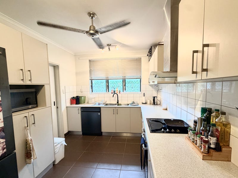 4 Sextant Ct, Woodroffe, NT 0830
