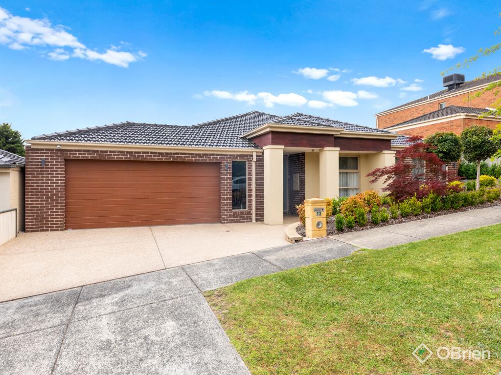 13 Montbrae Cct, Narre Warren North, VIC 3804