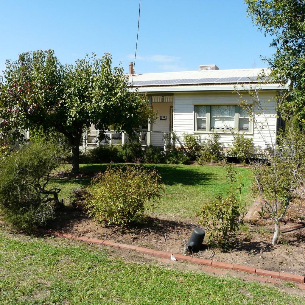 18 Barooga St N, Tocumwal, NSW 2714