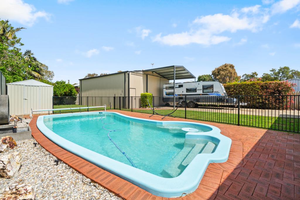 9 Broun Rd, Coodanup, WA 6210