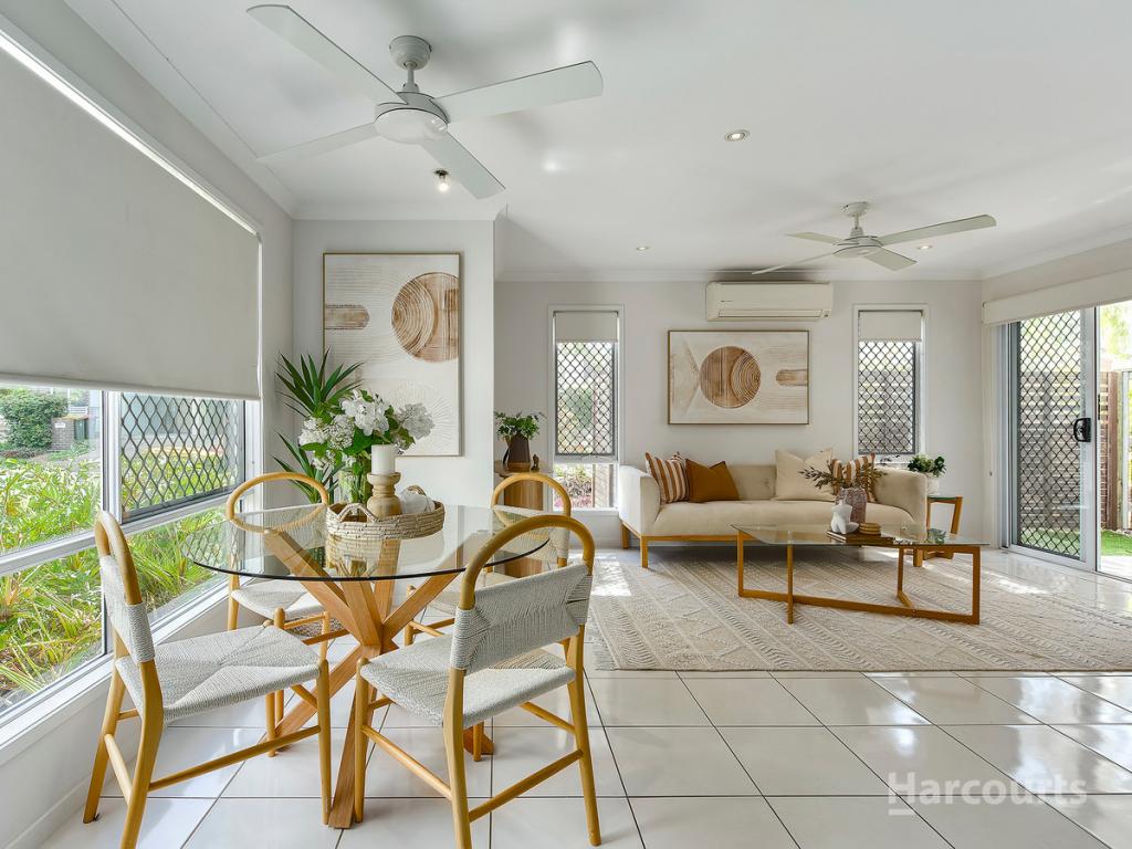 5 COCOPARRA PL, FITZGIBBON, QLD 4018