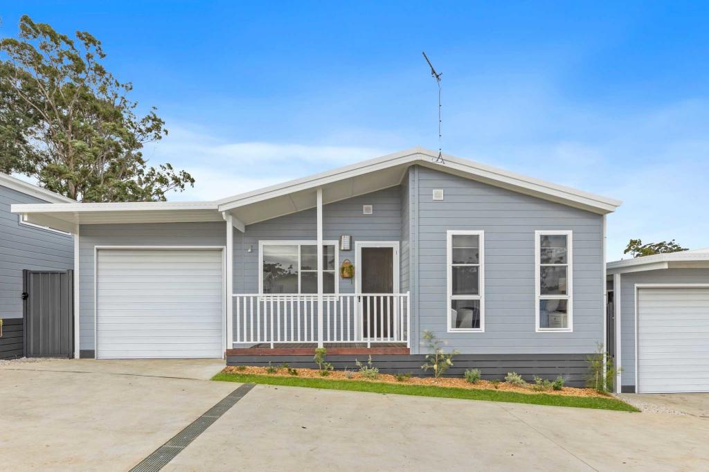 32 Ilett St, Mollymook, NSW 2539