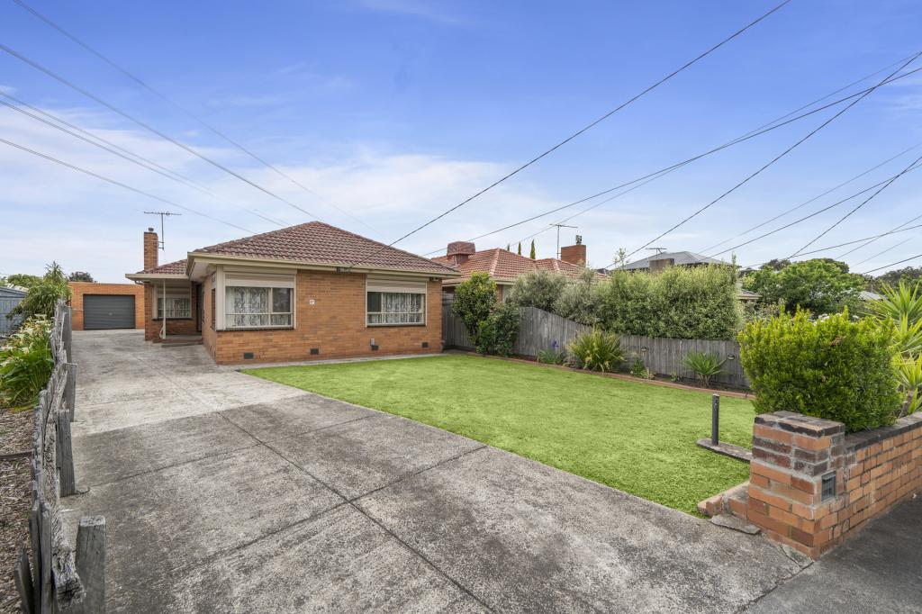 17 IDA CT, RESERVOIR, VIC 3073