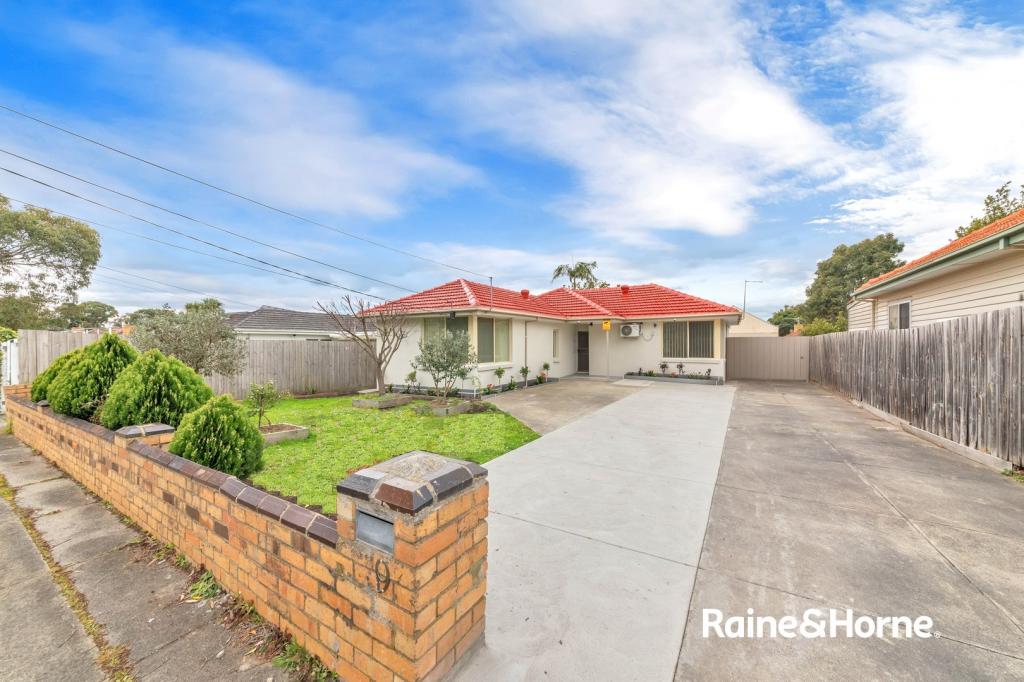 9 WALES ST, SPRINGVALE, VIC 3171