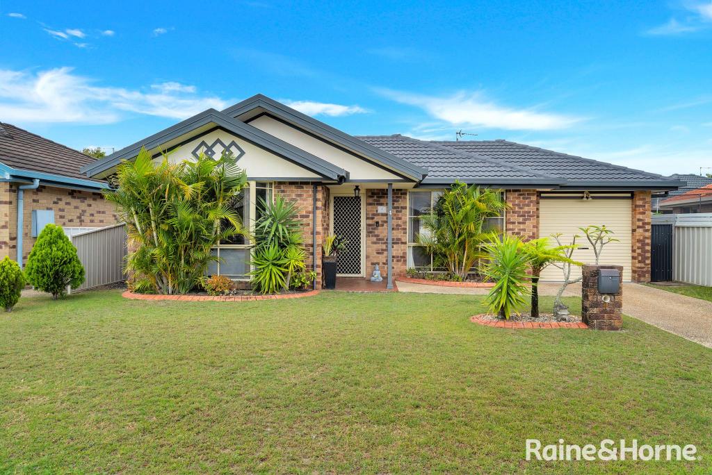 4 Lady Nelson Pl, Yamba, NSW 2464