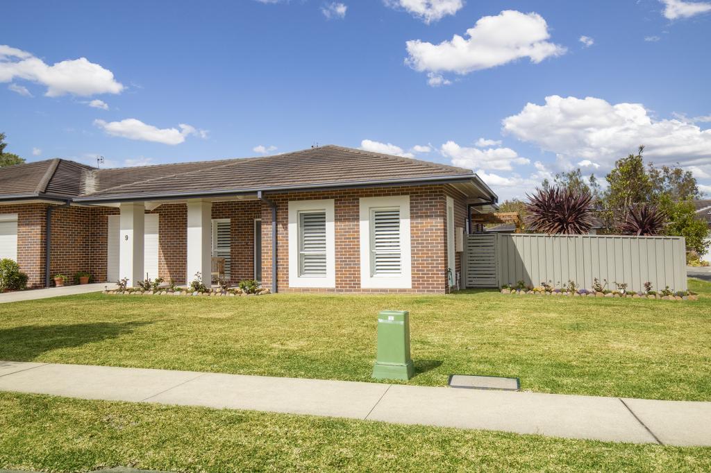 9 THE COVE DR, FULLERTON COVE, NSW 2318
