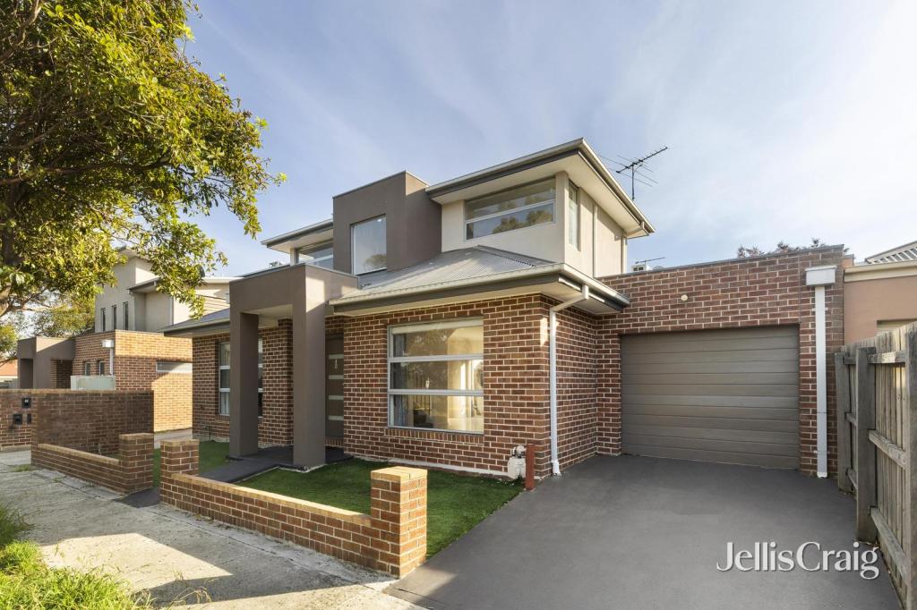 9/2-4 MCKERCHAR ST, GLENROY, VIC 3046