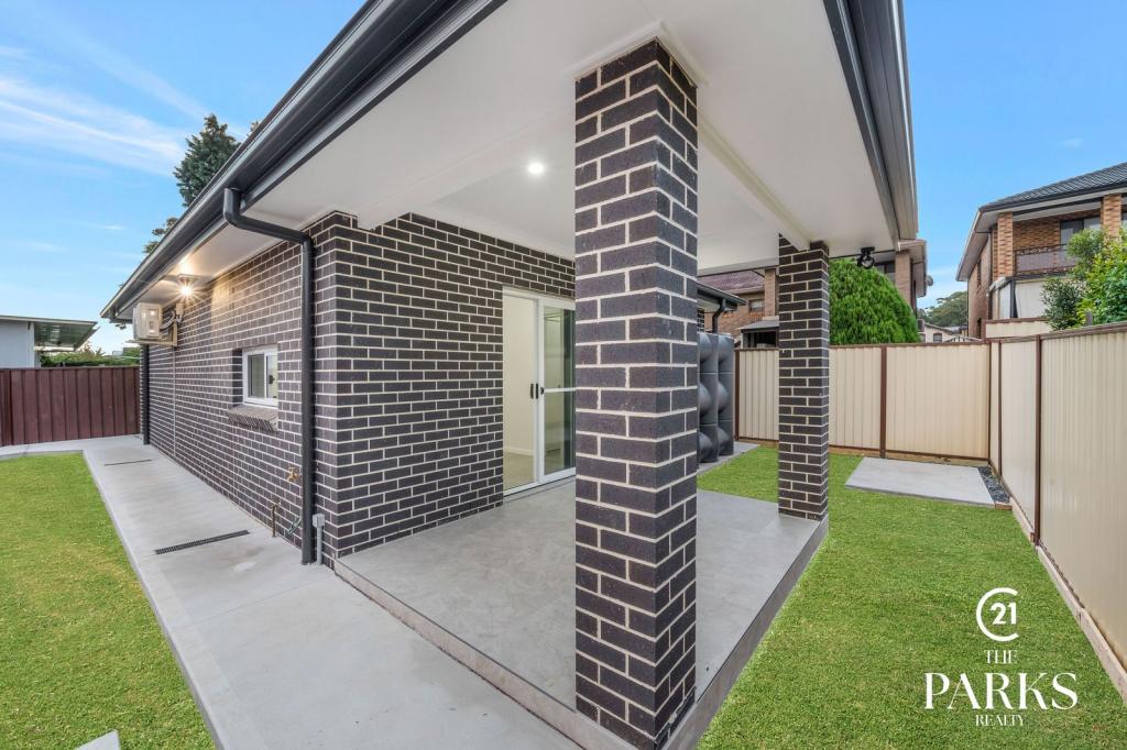 594a Smithfield Rd, Greenfield Park, NSW 2176