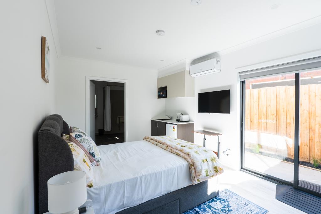 30 Grove Rd, Marshall, VIC 3216