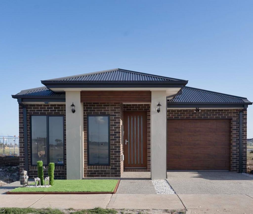 22 CRICKET CCT, TARNEIT, VIC 3029