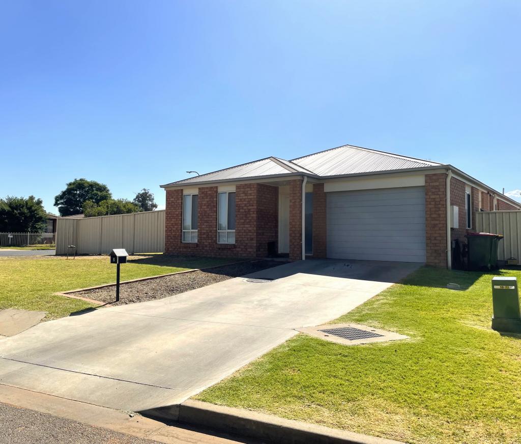 2 Little Rd, Griffith, NSW 2680