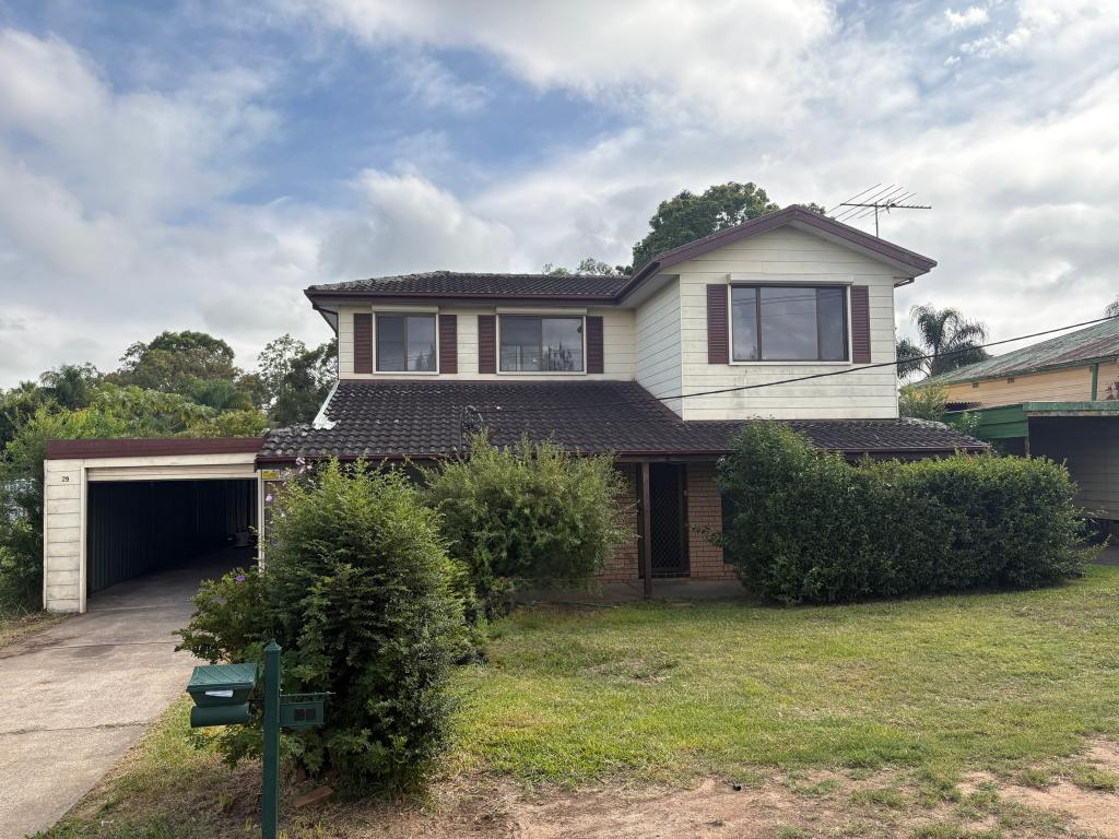 29 WALKER ST, WERRINGTON, NSW 2747