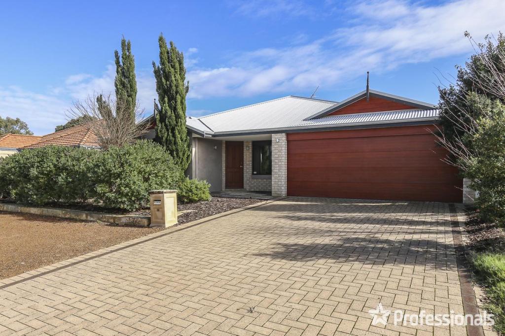 39 Bruce Rd, Wattle Grove, WA 6107