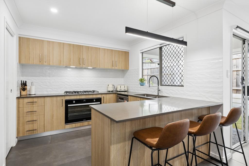 15 Zamia Cl, Upper Caboolture, QLD 4510