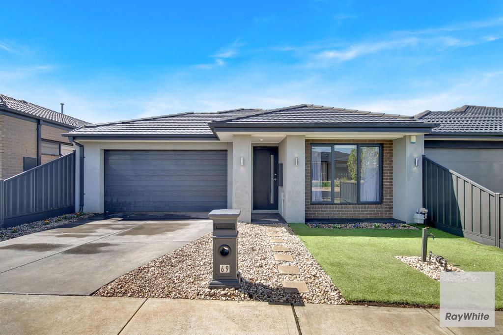 69 LEGRANGE CRES, FRASER RISE, VIC 3336