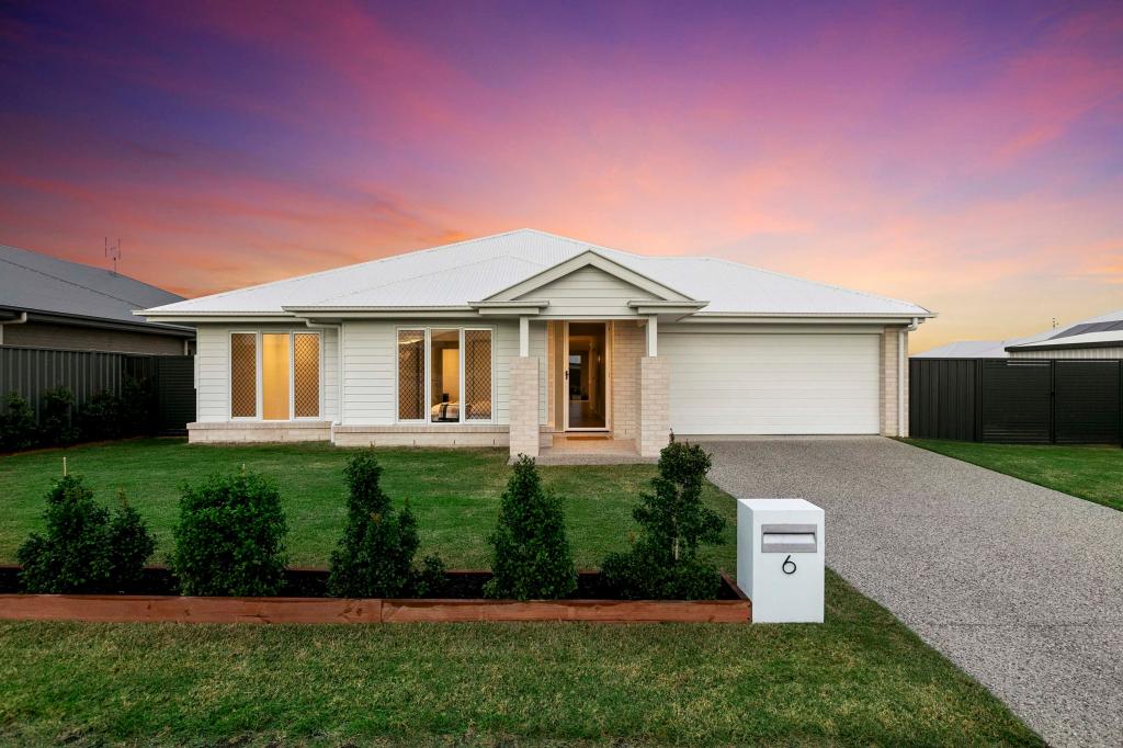 6 Woodruff Cres, Nikenbah, QLD 4655