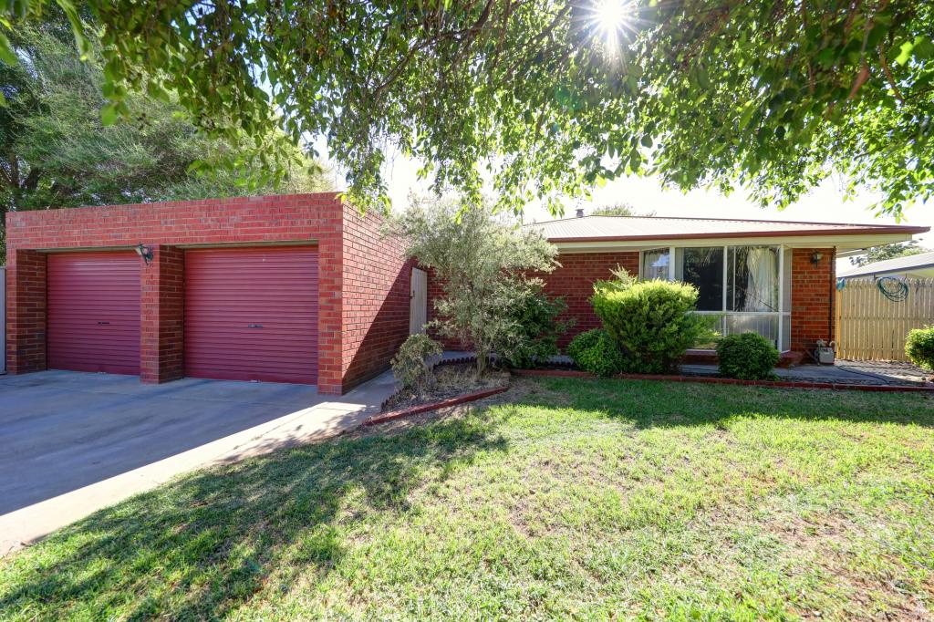 10 Moorpark Ct, Cobram, VIC 3644