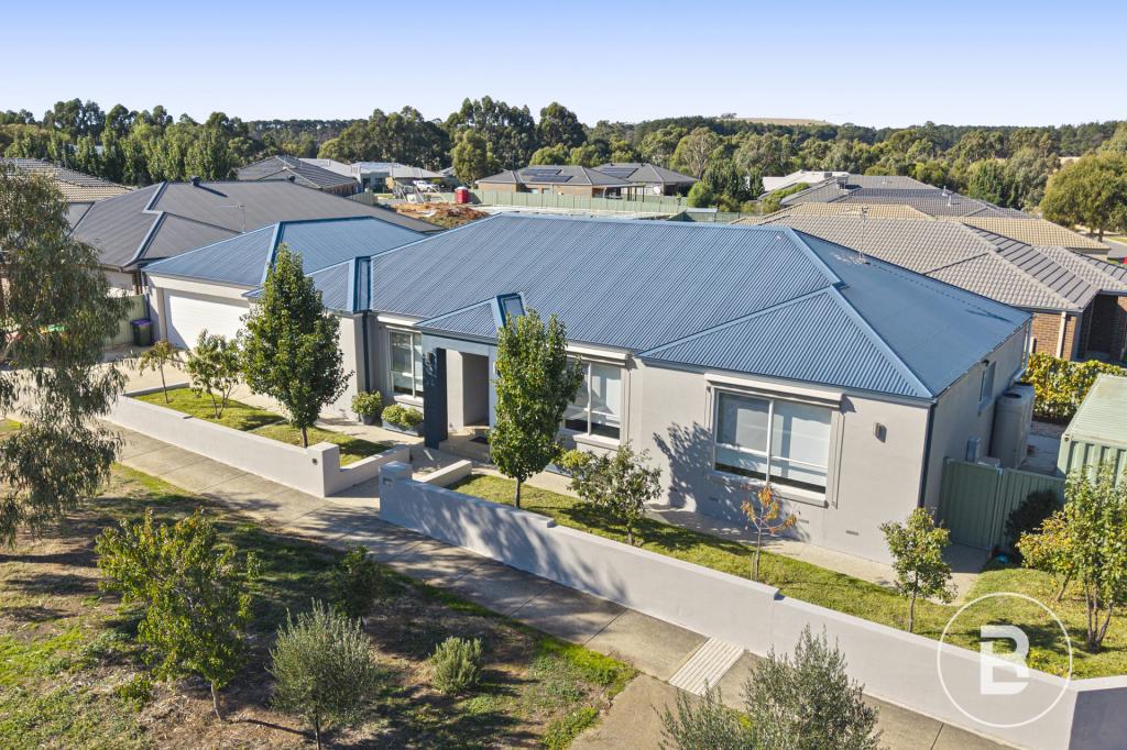 1 Emmy Dr, Miners Rest, VIC 3352